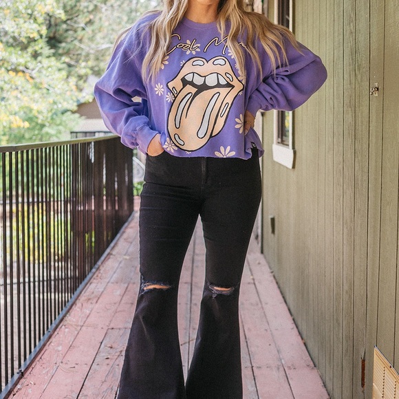 Slyfox Threads x Krista Horton cropped sweatshirt - Picture 3 of 3